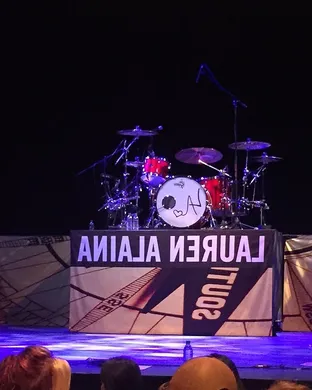 Lauren Alaina Norfolk