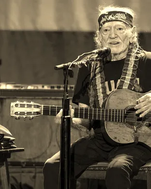 Willie Nelson Virginia Beach